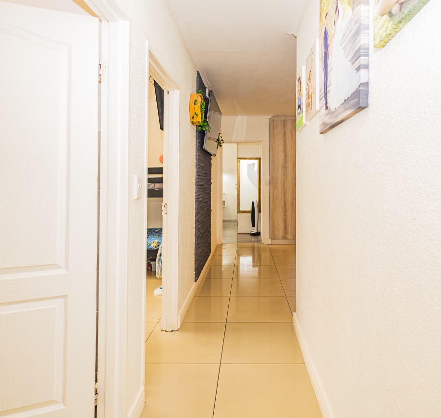 3 Bedroom Property for Sale in Jagtershof Western Cape